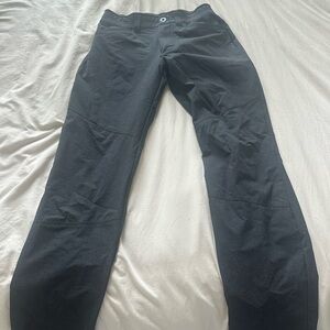 Kuhl Men's Black Pants Size 28x32 Like New